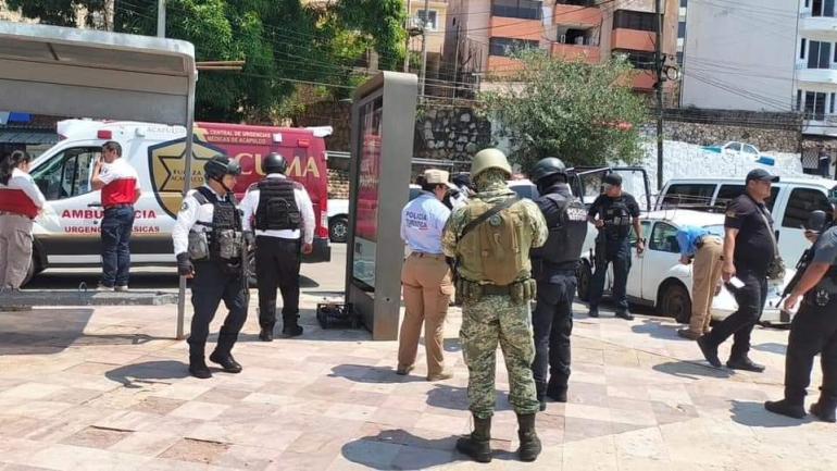 A bordo de motocicletas personas hicieron disparos al aire