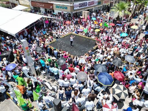 ‘’Nosotros por convicción, por decisión, por historia de lucha, queremos que siga la Cuarta Transformación’’